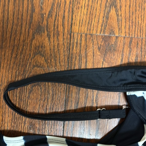 Heat Ladies Swimsuit Swim Suit Black With Off White Stripes Size XL - Picture 4 of 12